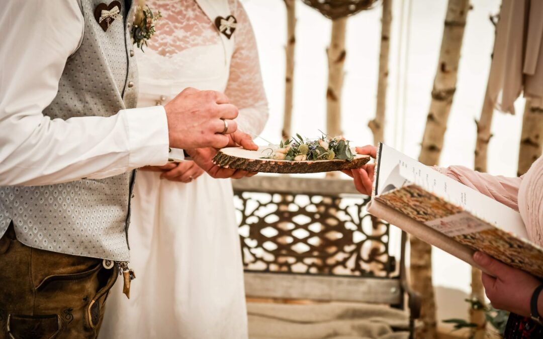Bayerische Lieder zur Hochzeit: Die ultimative Top 10